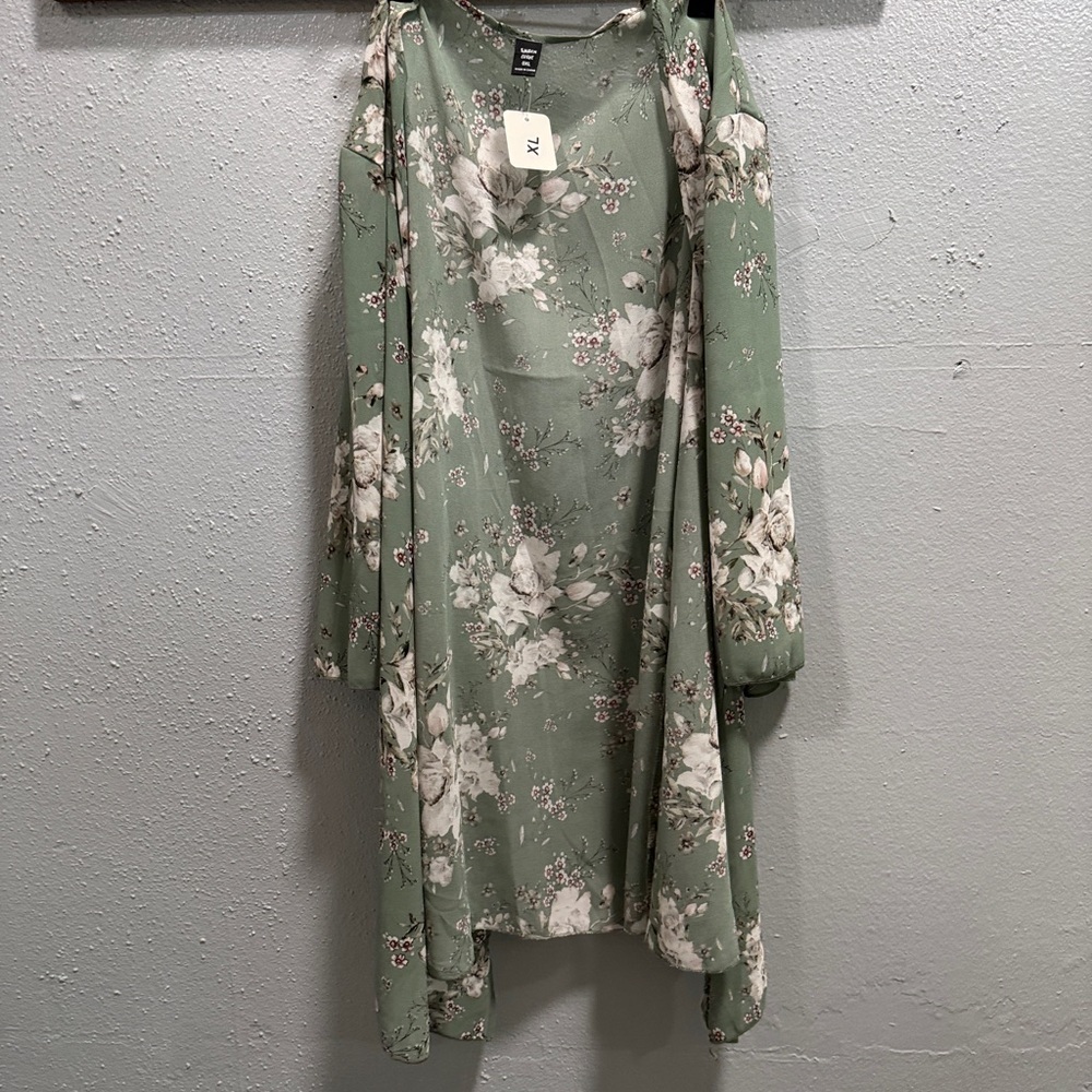 SHEIN Green Bishop Sleeve Kimonoβ